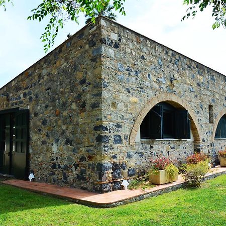 Antico Borgo Etneo Country Hotel Calatabiano Exterior foto