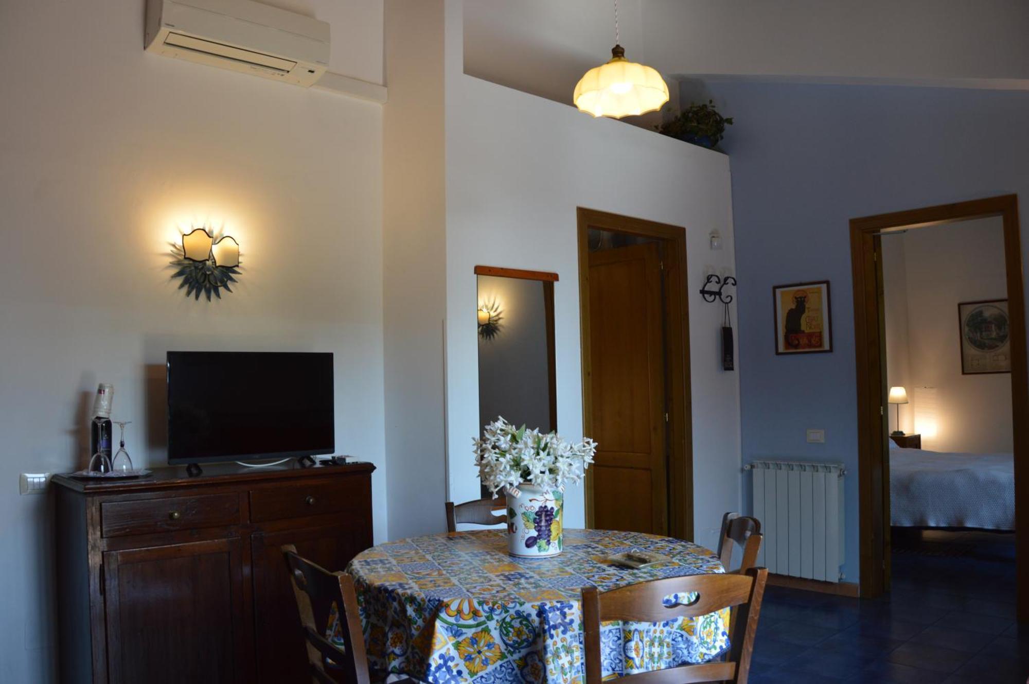 Antico Borgo Etneo Country Hotel Calatabiano Exterior foto